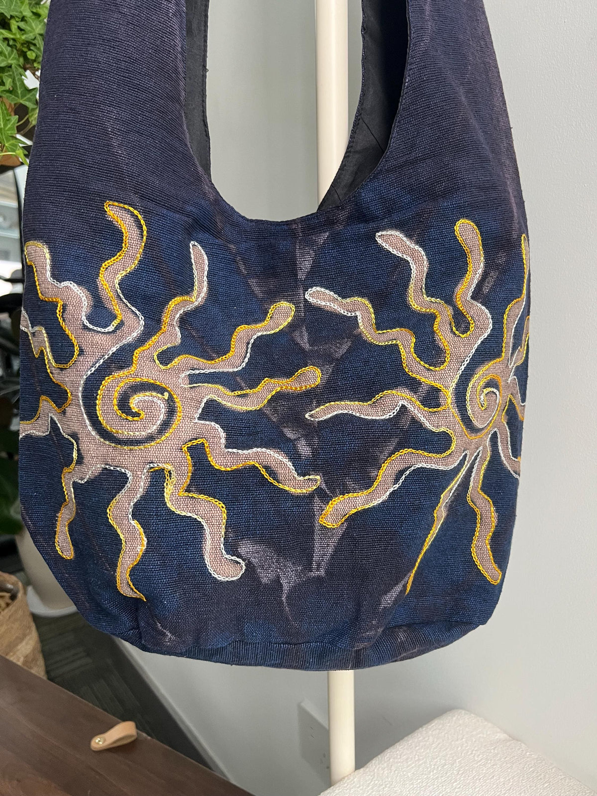 Hand Embroidered Sun Tote Bag – Boho Canvas Festival Beach Purse (Adjustable Strap)