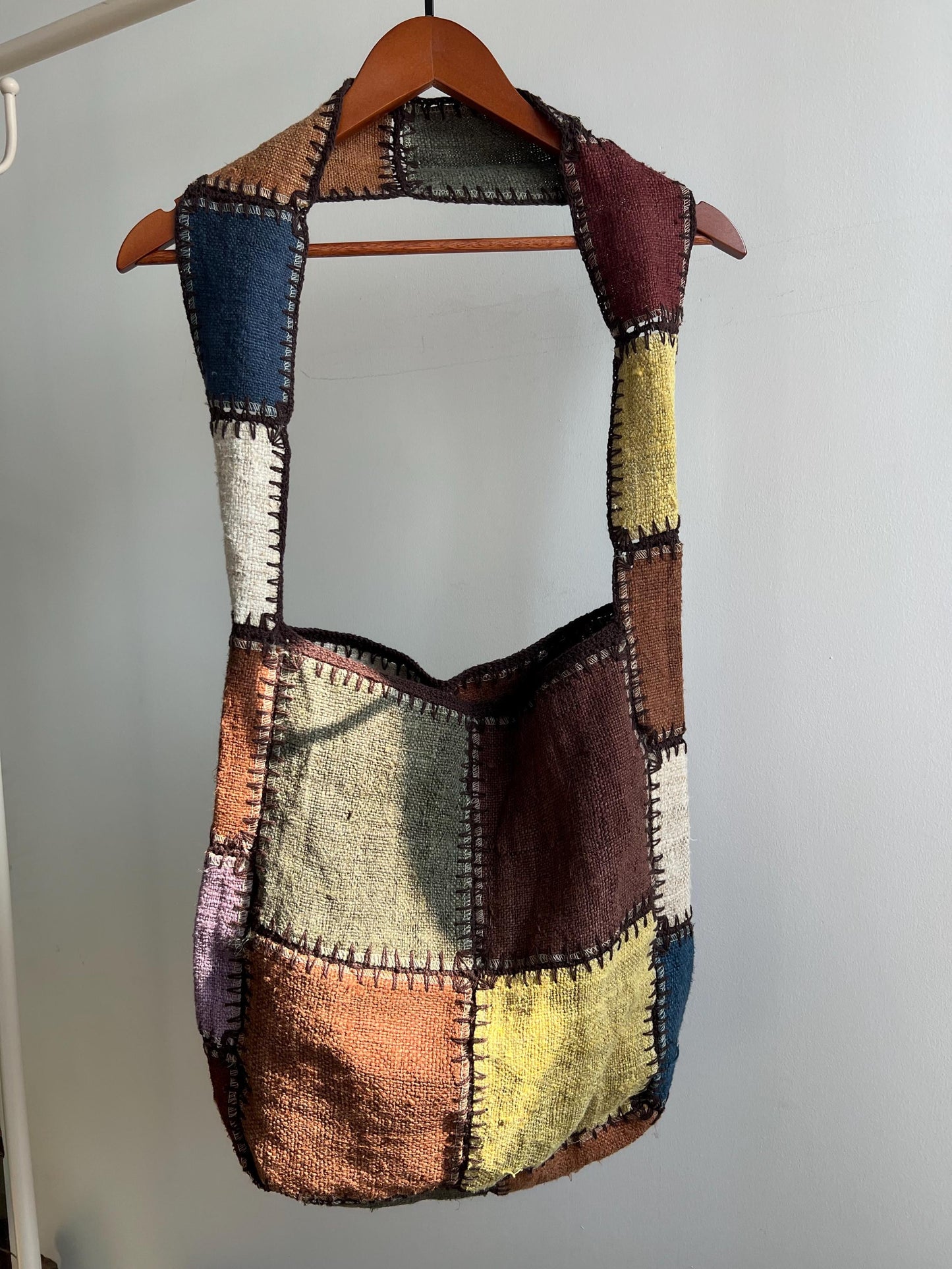 Patchwork Hemp Tote Bag, Boho Shoulder Bag, Sustainable Jute Purse, Artistic Everyday Carryall