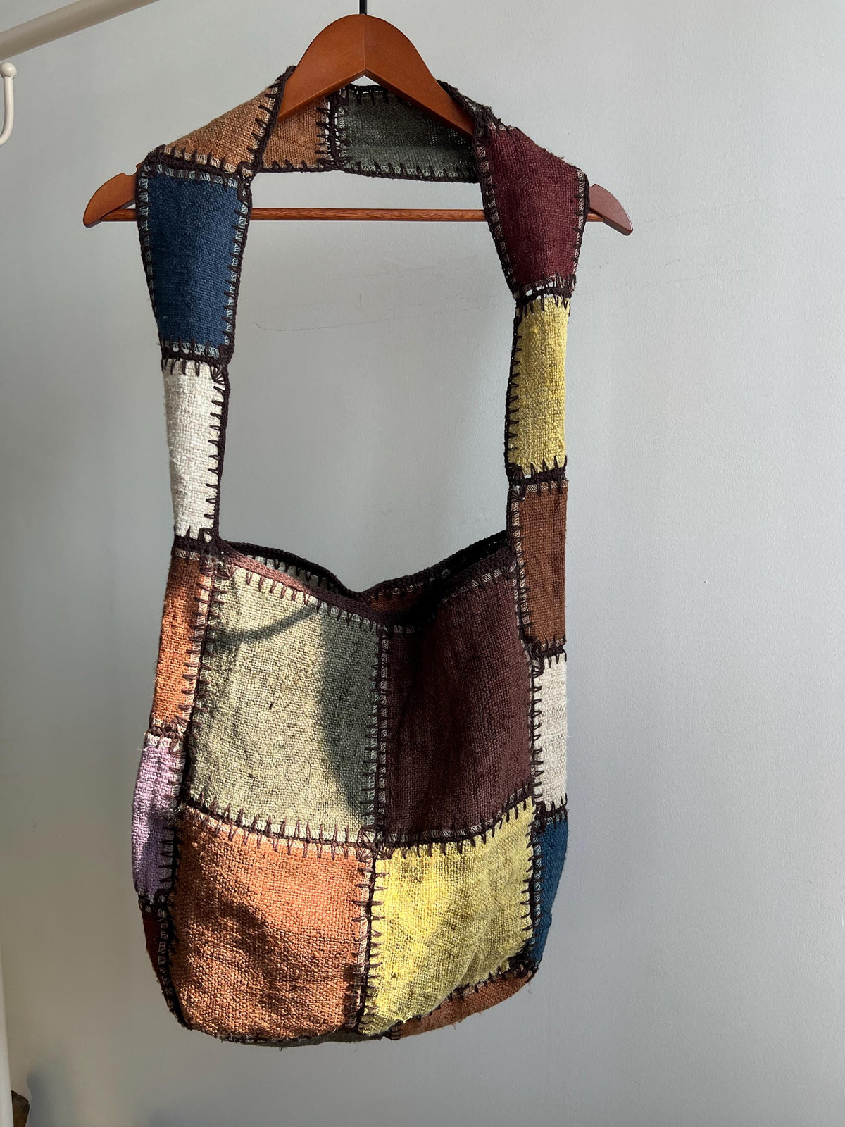 Patchwork Hemp Tote Bag, Boho Shoulder Bag, Sustainable Jute Purse, Artistic Everyday Carryall