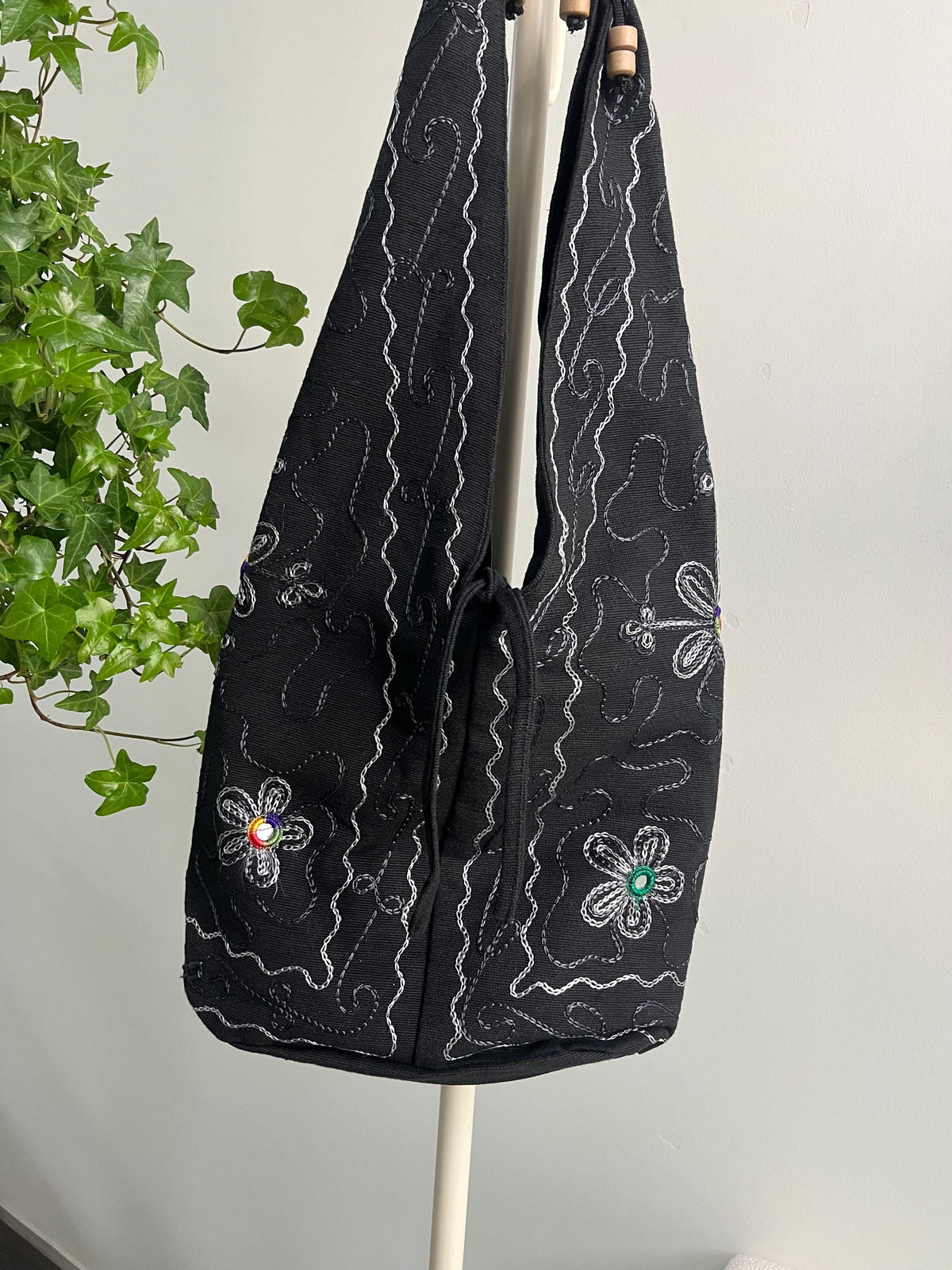 Black Folk Art Floral Shoulder Bag, Embroidered Wooden Ring Tote