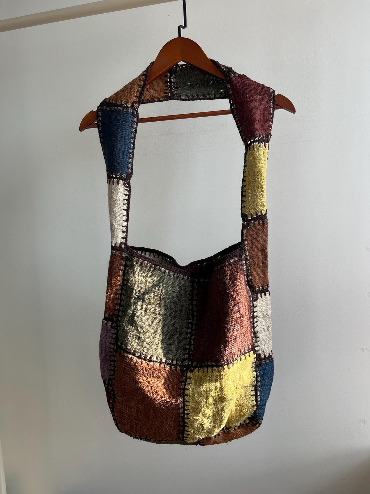 Patchwork Hemp Tote Bag, Boho Shoulder Bag, Sustainable Jute Purse, Artistic Everyday Carryall