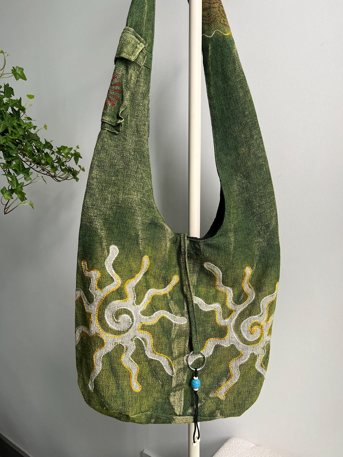 Hand Embroidered Sun Tote Bag – Boho Canvas Festival Beach Purse (Adjustable Strap)