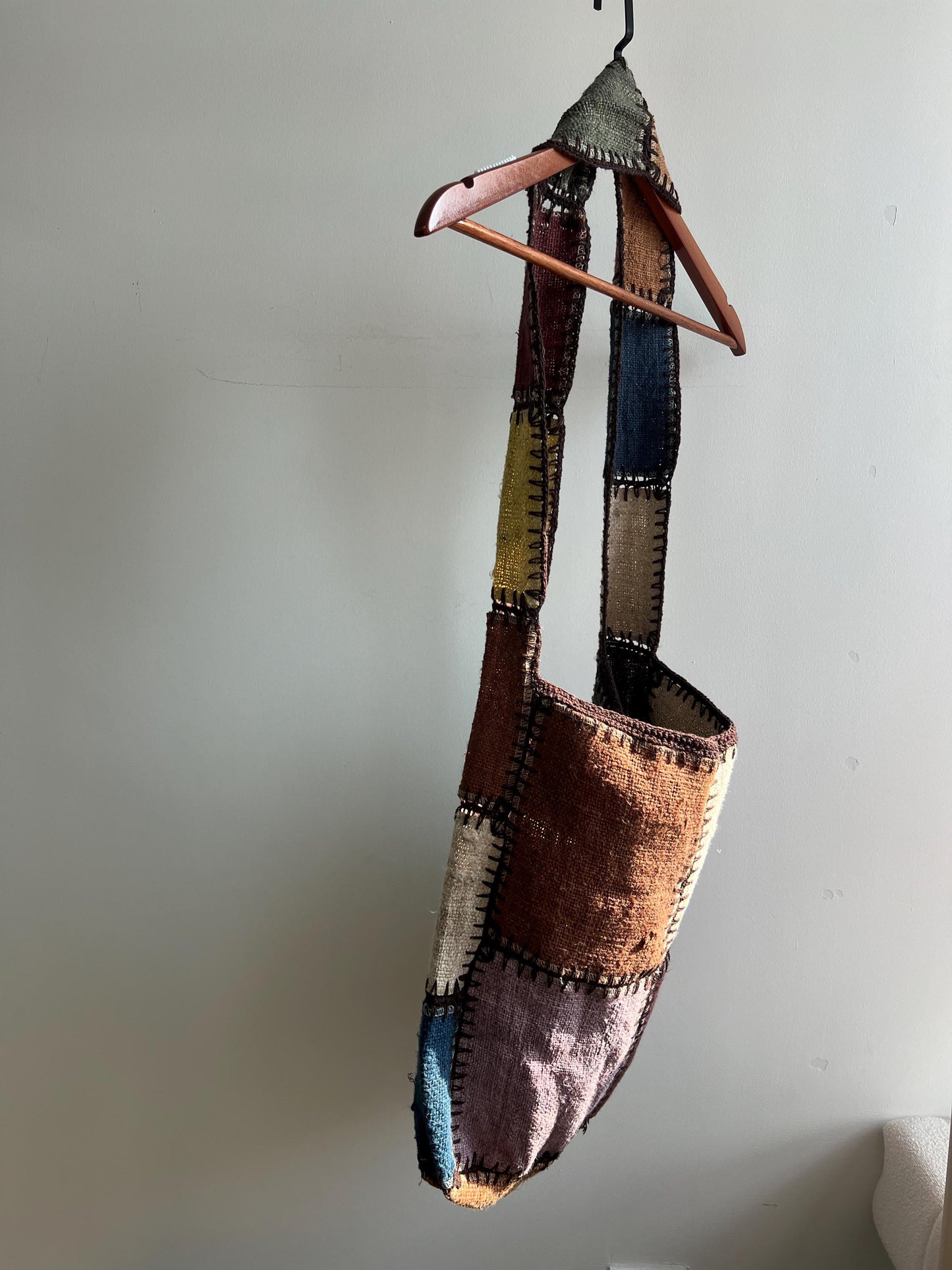 Patchwork Hemp Tote Bag, Boho Shoulder Bag, Sustainable Jute Purse, Artistic Everyday Carryall