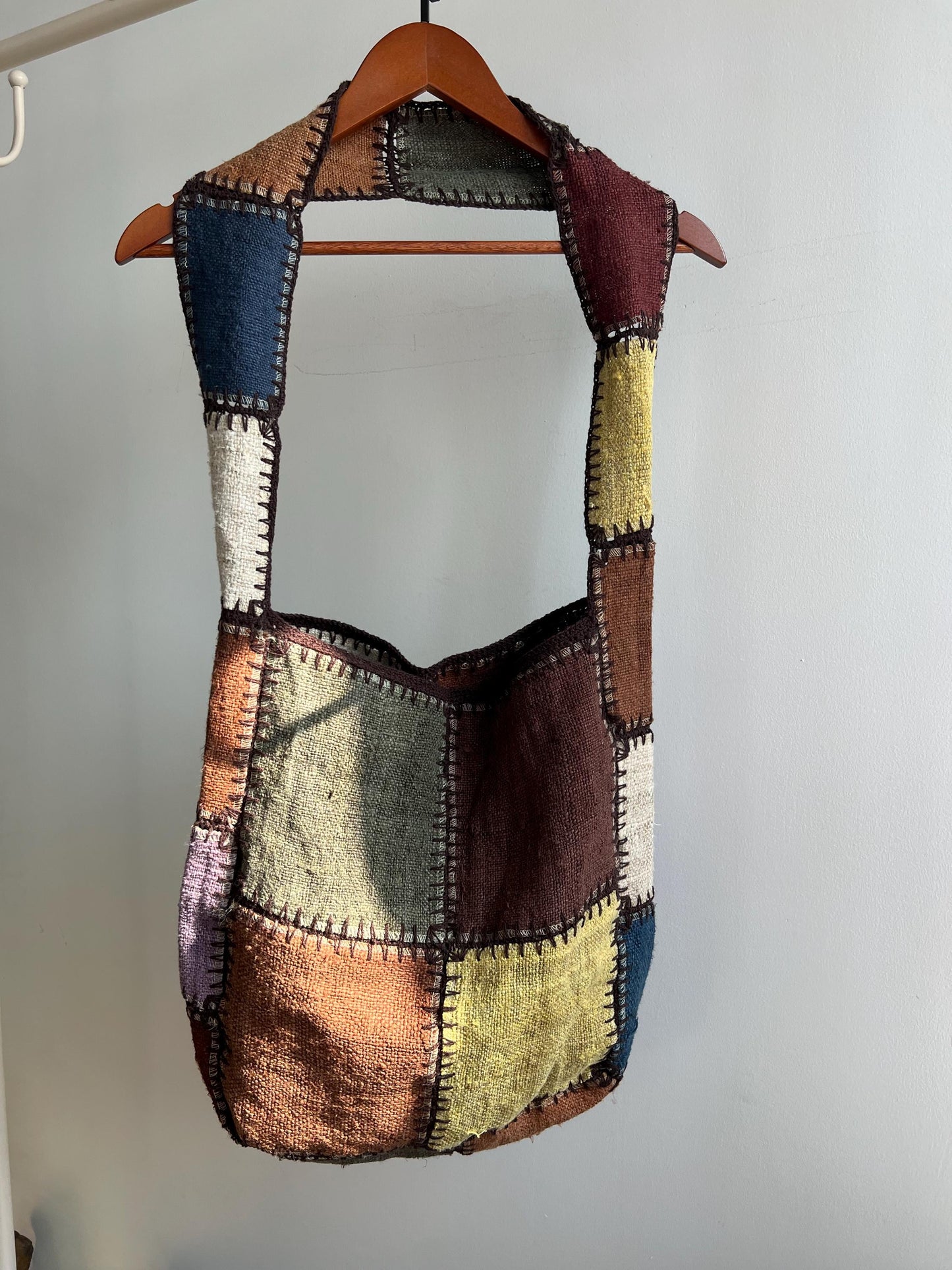 Patchwork Hemp Tote Bag, Boho Shoulder Bag, Sustainable Jute Purse, Artistic Everyday Carryall