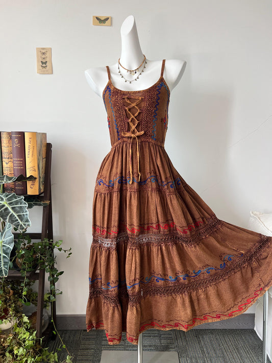 Brown Embroidered Maxi Dress, Blue Red Floral Tie-Waist Boho Vintage 100% Viscose