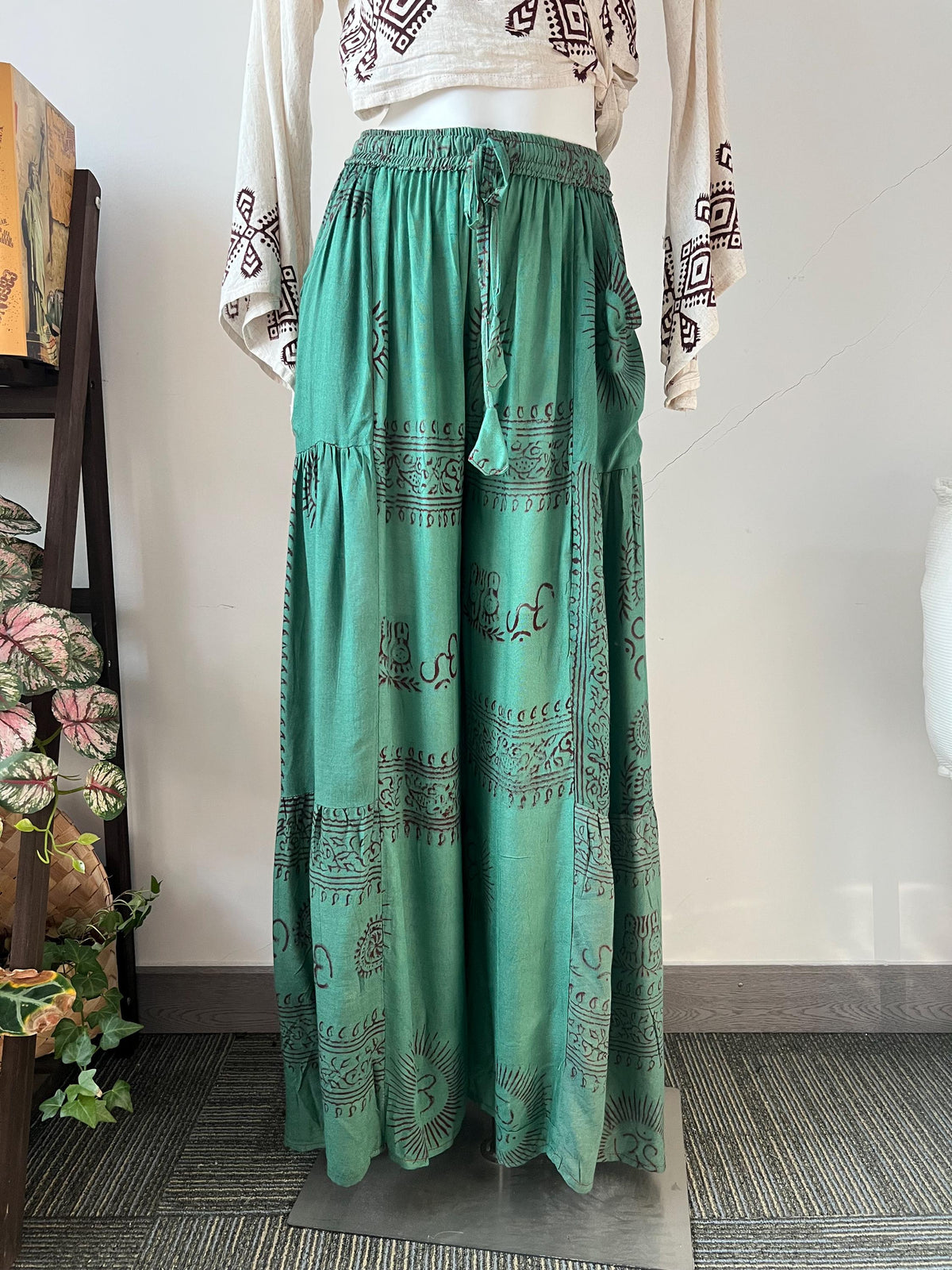 Women Bohemian Palazzo Pants, Celestial Sun Print Flowing Pants, Hippie Festival Trousers, High Waist Wide Leg Yoga Pants, Summer Beach Wear